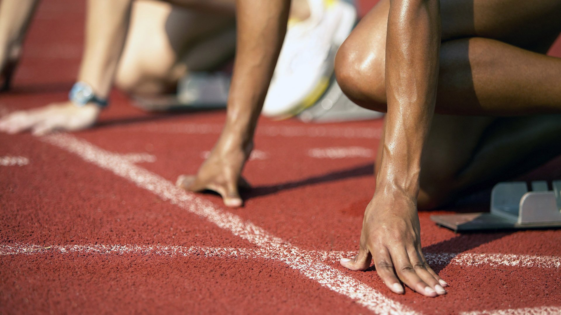 “胡利安·门德斯的全能表现，成为阿根廷美洲狮队的进攻新动力”